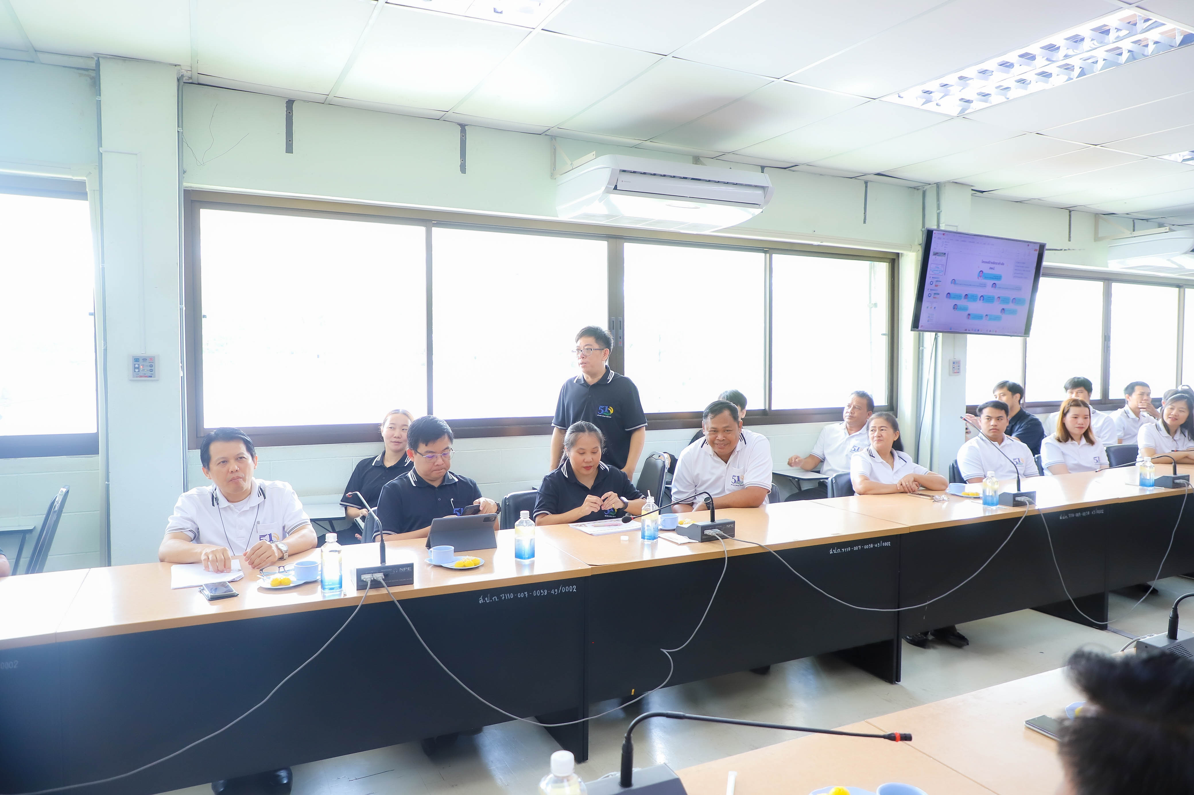 title - รองเลขาฯ ส.ป.ก. ลงพื้นที่มอบนโยบายการดำเนินงานแก่ สพป. พร้อมทั้งตรวจเยี่ยม ส.ป.ก.ปทุมธานี